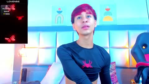 Snapshot of ariel_villa_ chatting on 02/07/25, 01:01 ARIEL VILLA online show from 02/07/25, 01:01