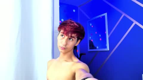 Snapshot of ariel_villa_ chatting on 02/20/25, 02:24 ARIEL VILLA online show from 02/20/25, 02:24