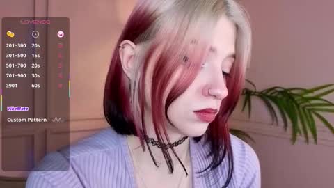 Ariel online show from 11/13/25, 02:05