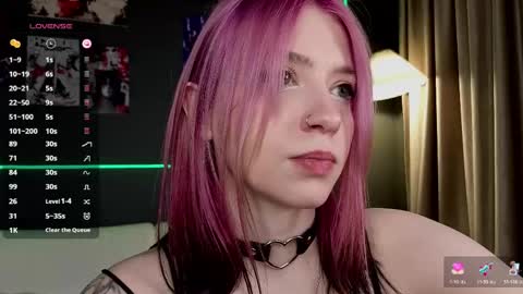 Ariel online show from 04/23/26, 02:19