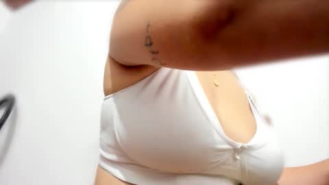 Stephany  online show from 03/03/26, 02:39