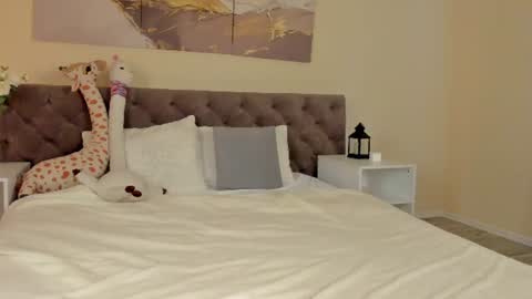 Ariella GTM3  Tue Wed Thu Fri Sat  0400 am-1030pm online show from 07/08/26, 12:59