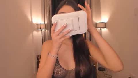 MIRA GREYSON online show from 04/12/26, 11:32