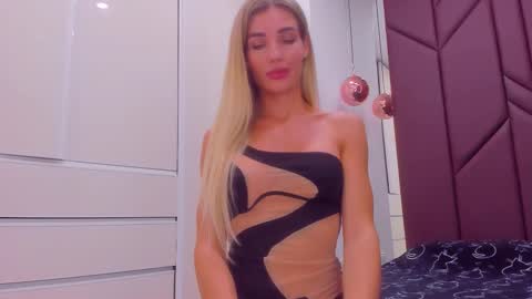AriellaBlonde online show from 09/12/25, 09:04