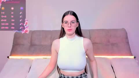 Ariella online show from 09/15/25, 04:01