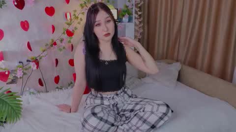 Dee online show from 02/25/26, 05:06