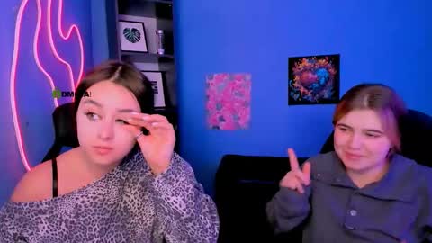 arielmell online show from 02/23/26, 12:13