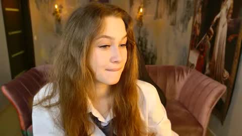 Snapshot of arielsykes chatting on 10/21/25, 05:35 arielsykes online show from 10/21/25, 05:35