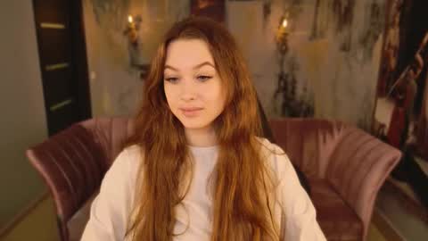 Snapshot of arielsykes chatting on 10/25/25, 02:13 arielsykes online show from 10/25/25, 02:13