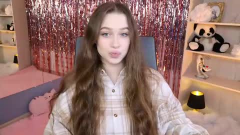 arielsykes online show from 04/13/26, 06:57