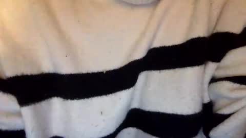 ariel  colin when hes here online show from 11/18/25, 08:24