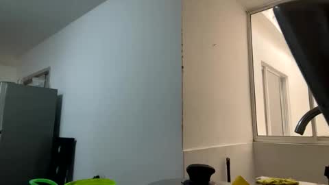 aries_plays online show from 11/15/25, 02:57