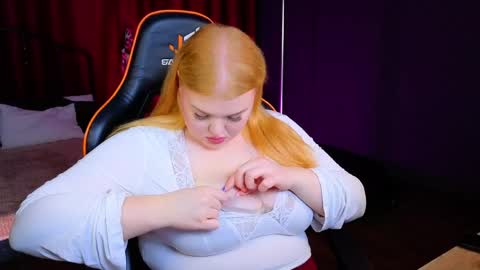 Adele online show from 03/24/26, 04:12