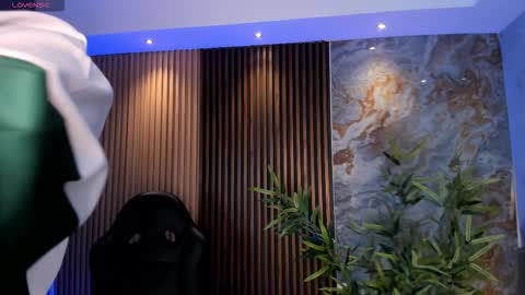 Arigy  Everyday From 1430 to 2130 Col Time online show from 11/17/25, 12:44