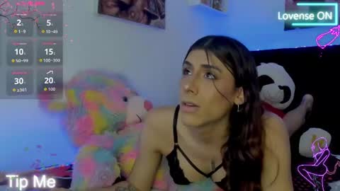 Snapshot of arii_scorpion chatting on 06/24/26, 10:09 Ariana Forero ---- independet model online show from 06/24/26, 10:09