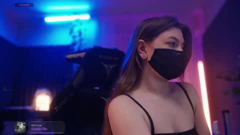 Arina online show from 09/19/25, 02:40