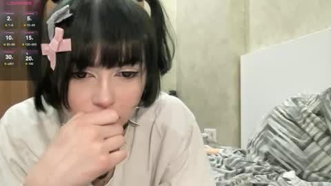 Snapshot of arina_rose chatting on 03/09/25, 09:25 Arinka online show from 03/09/25, 09:25
