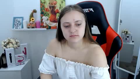 arinabelle online show from 10/08/25, 03:37