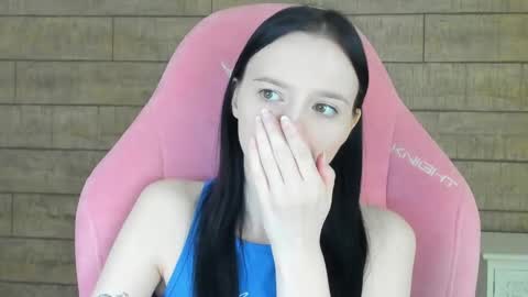 Arinakubrick online show from 04/17/26, 04:21