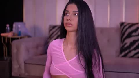 Arina online show from 11/02/25, 06:21