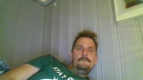 Snapshot of ariparikrigsmann chatting on 10/04/25, 05:22 ariparikrigsmann online show from 10/04/25, 05:22