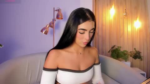 Ari Robert online show from 10/04/25, 03:59