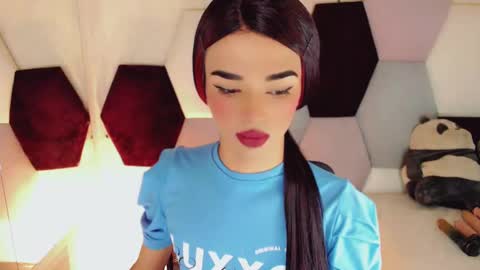 ArisaDarfu online show from 12/31/24, 01:08