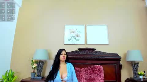 Snapshot of arisweett chatting on 06/14/26, 11:56 Ari online show from 06/14/26, 11:56