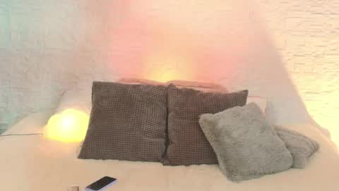 Snapshot of arivega chatting on 05/09/26, 10:31 Nice to meet you thumb up me please its important I LOOK MY BIO DOWN online show from 05/09/26, 10:31