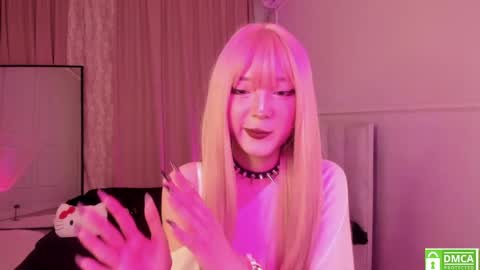 Ariya online show from 04/22/26, 03:02