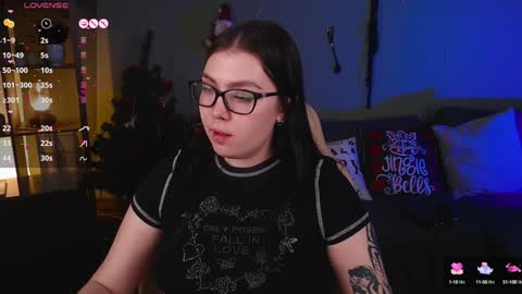 Snapshot of arizonaa_muse chatting on 01/11/25, 03:31 Astrid online show from 01/11/25, 03:31