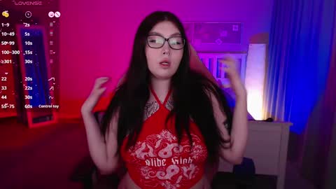 Snapshot of arizonaa_muse chatting on 03/01/25, 12:28 Astrid online show from 03/01/25, 12:28