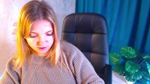 Arlana online show from 09/30/25, 01:10
