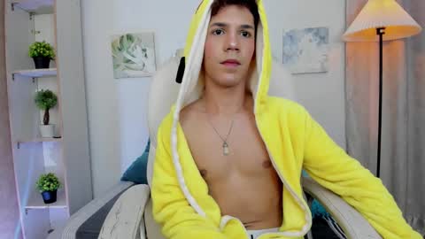 Snapshot of arlequiin_ chatting on 02/04/26, 09:09 Arlequin online show from 02/04/26, 09:09