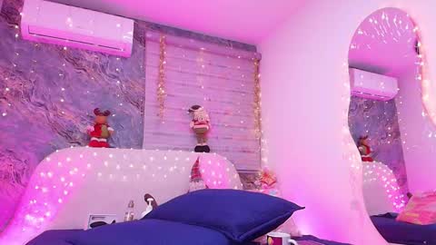 Snapshot of arleth_1 chatting on 11/28/25, 03:20 Arleth online show from 11/28/25, 03:20