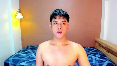 Snapshot of arlo_milas chatting on 02/25/26, 08:35 Arlo Milasss online show from 02/25/26, 08:35