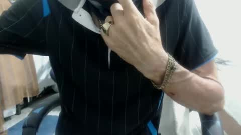 armaduradeacero online show from 02/10/25, 09:25