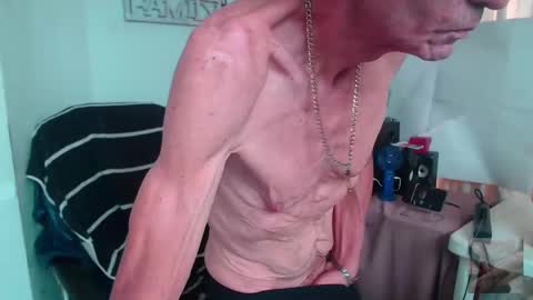 armaduradeacero online show from 09/09/25, 05:45