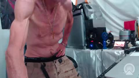 armaduradeacero online show from 09/26/25, 10:47