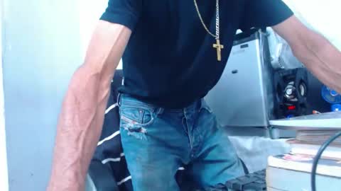 armaduradeacero online show from 10/18/25, 08:04