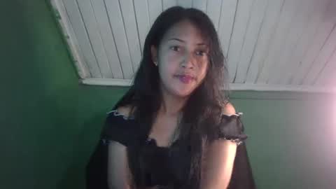Snapshot of armanda25 chatting on 02/25/26, 06:23 armanda25 online show from 02/25/26, 06:23