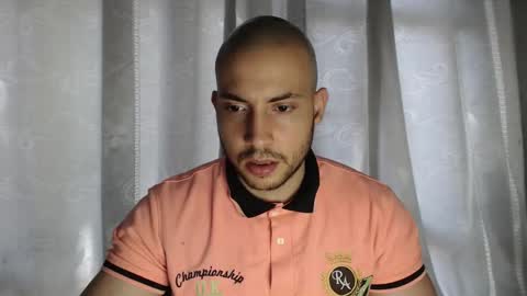 Snapshot of armando_2002 chatting on 09/20/25, 06:09 ARMANDO online show from 09/20/25, 06:09