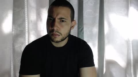 Snapshot of armando_2002 chatting on 10/21/25, 07:03 ARMANDO online show from 10/21/25, 07:03