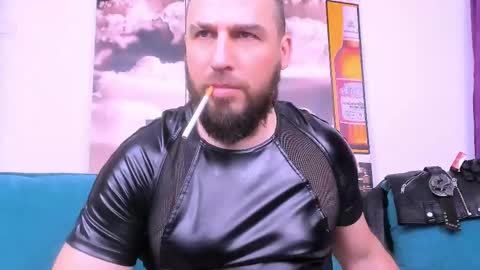 Snapshot of armandosteel chatting on 02/22/25, 06:39 Armando online show from 02/22/25, 06:39