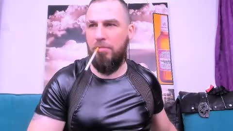 Snapshot of armandosteel chatting on 03/10/25, 07:50 Armando online show from 03/10/25, 07:50