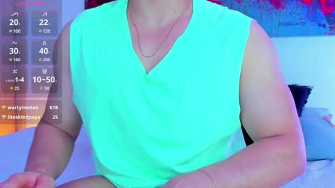Snapshot of arminjones1 chatting on 02/01/25, 10:26 online show from 02/01/25, 10:26