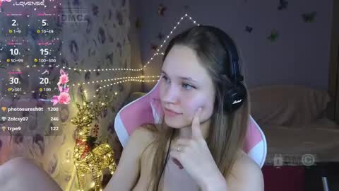 armurra online show from 04/19/26, 06:10