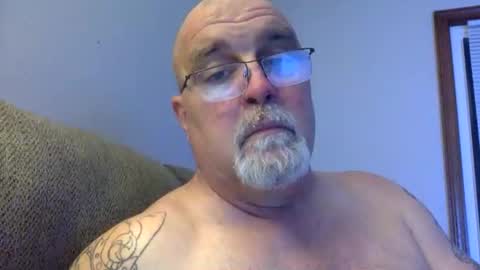 armyguy5311 online show from 02/17/26, 06:32