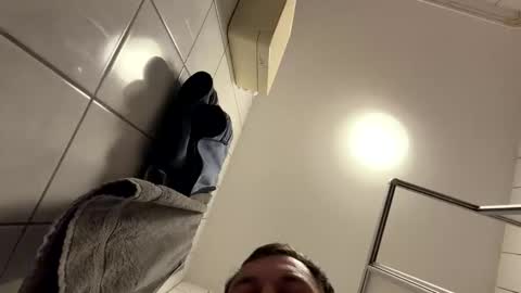 armyskater32 online show from 03/19/26, 09:19