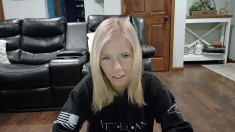 Samantha - Sammie online show from 02/14/25, 01:29